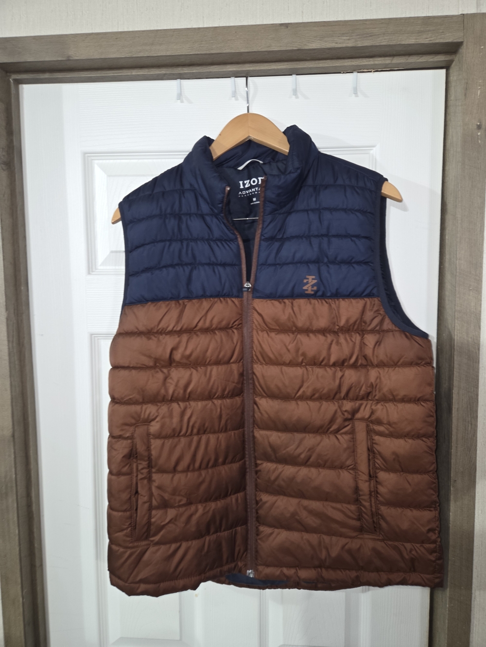 Izod Navy & Brown Two-Tone Packable Puffer Vest